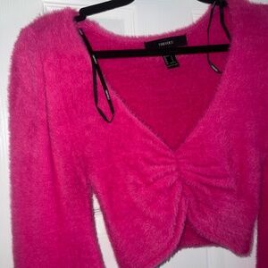 Fuzzy cropped sweater